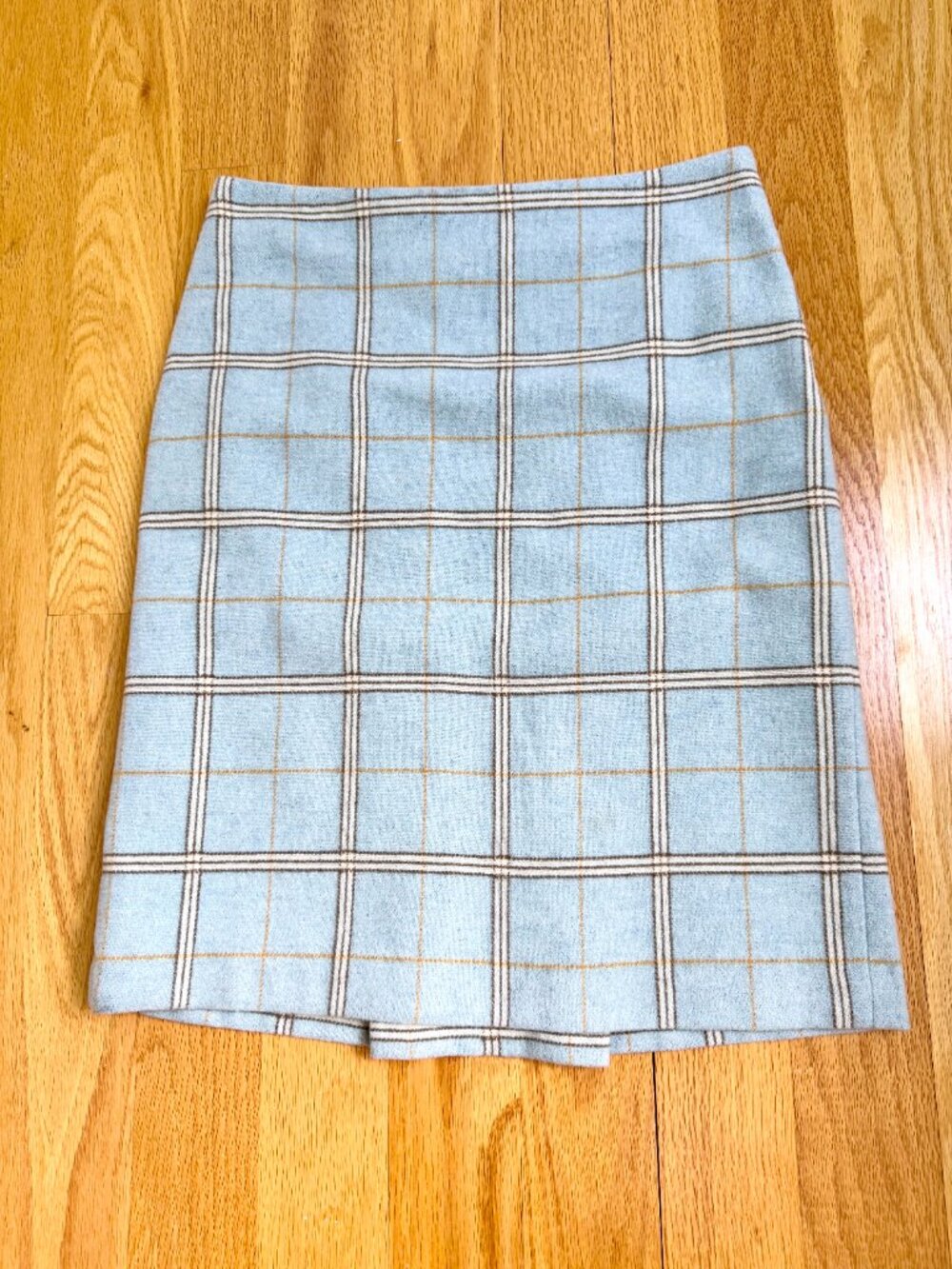 Barneys NY Plaid Skirt Wool Blend Pencil Skirt Light Blue Brown (8) - Picture 4 of 10
